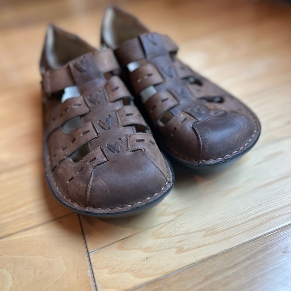 NWOT Alegria Pesca Fisherman Brown Leather Sandals with Black Sole - Picture 4 of 13